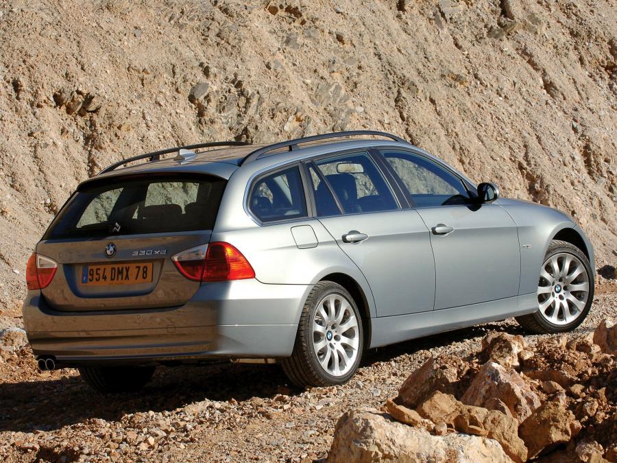  BMW 330xd Touring 2006 года  (фото 11 из 16)